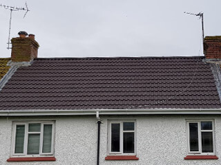 Street new tiled roof 